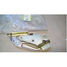 RANGE ROVER P38 BONNET HINGE ASSY RH