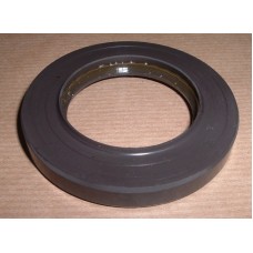 AXLE HUB OIL SEAL