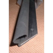 SILL SEAL REAR DOOR RH