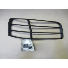 FRONT RH LAMP GUARD UPPER